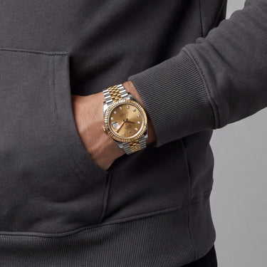 Datejust Mens Watch With Date Display