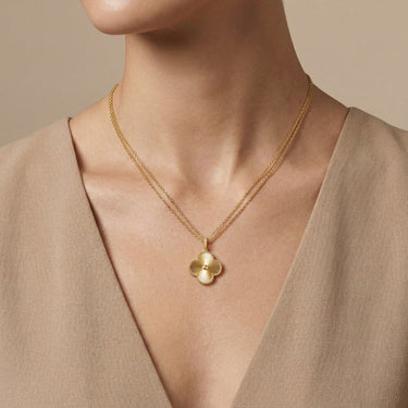 Magic Alhambra Necklace