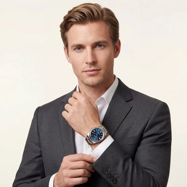 Minimalist Automatic Men’s Watch With Smooth Bezel And No-Date Dial