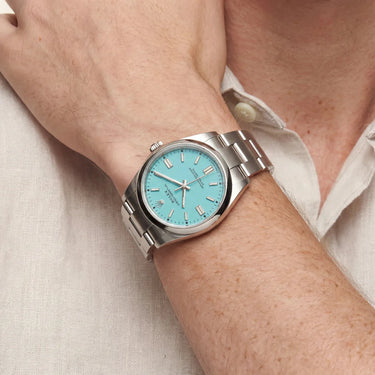 Oyster Perpetual Men’s Watch With Clean Dial And Smooth Bezel