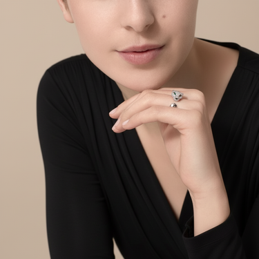 Panthère Pavé Ring
