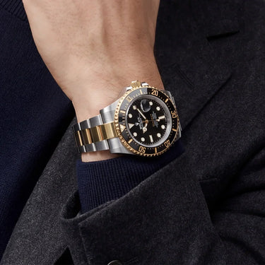 Sea-dweller Black Dial Mens Watch