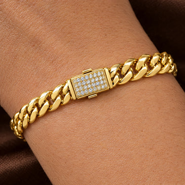 Vera Curb Chain Pave Clasp Bracelet