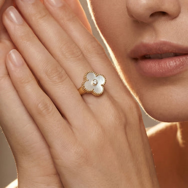 Vintage Alhambra Pearl Ring