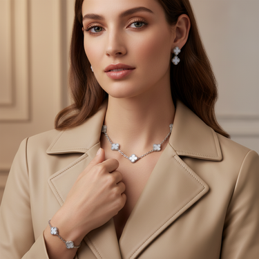 Vintage Alhambra White Chalcedony 10 Motifs Necklace