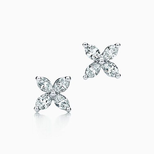 Pnstime T Victoria Earrings