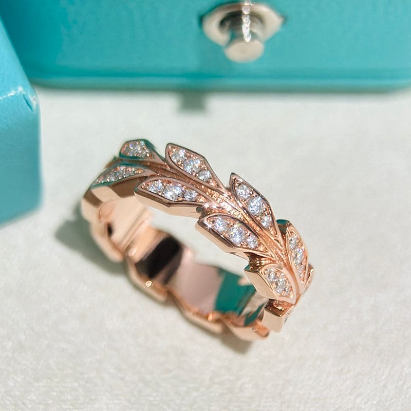 Pnstime T Victoria Vine Ring - Image 3