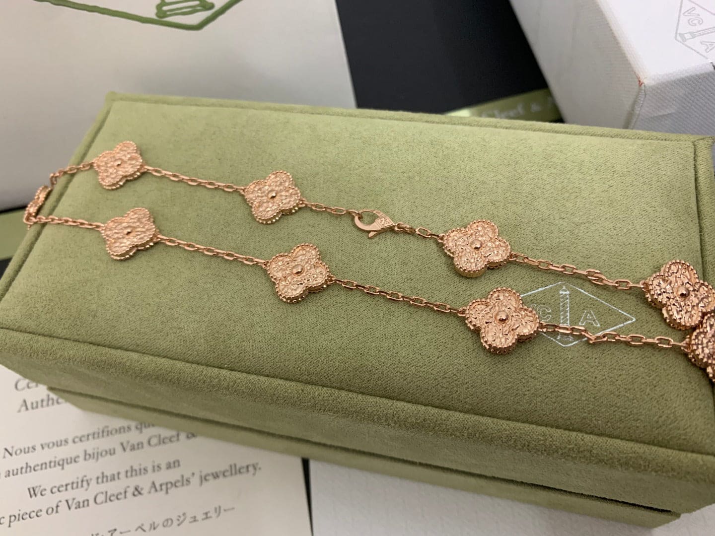 Pnstime Vintage Alhambra 10 Motifs Necklace - Image 3