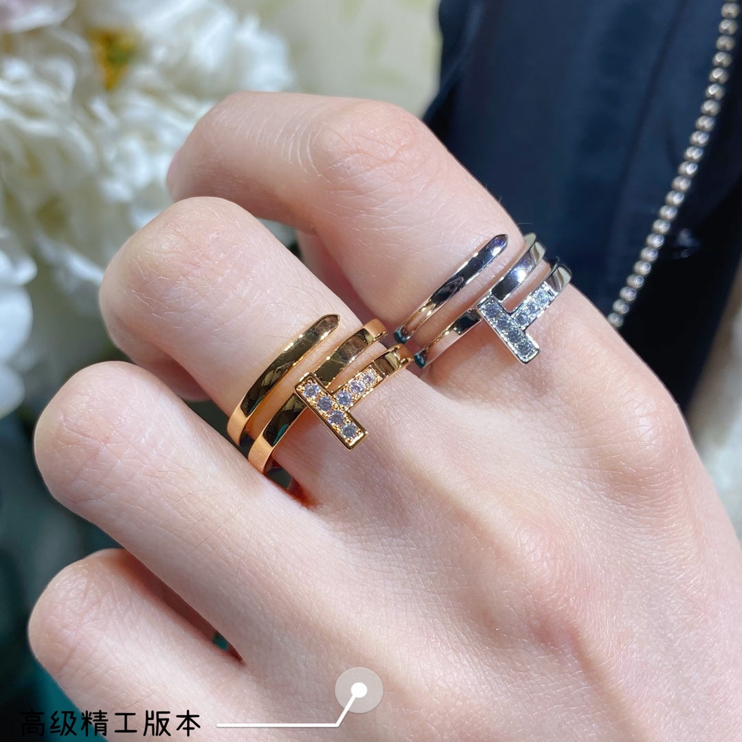 Pnstime T Diamond Square Ring - Image 4