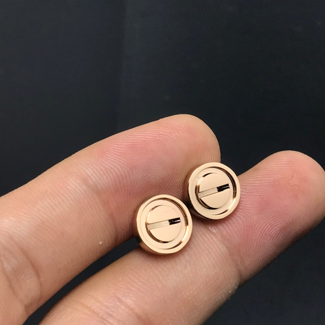 Pnstime Love Classic Stud Earrings - Image 7