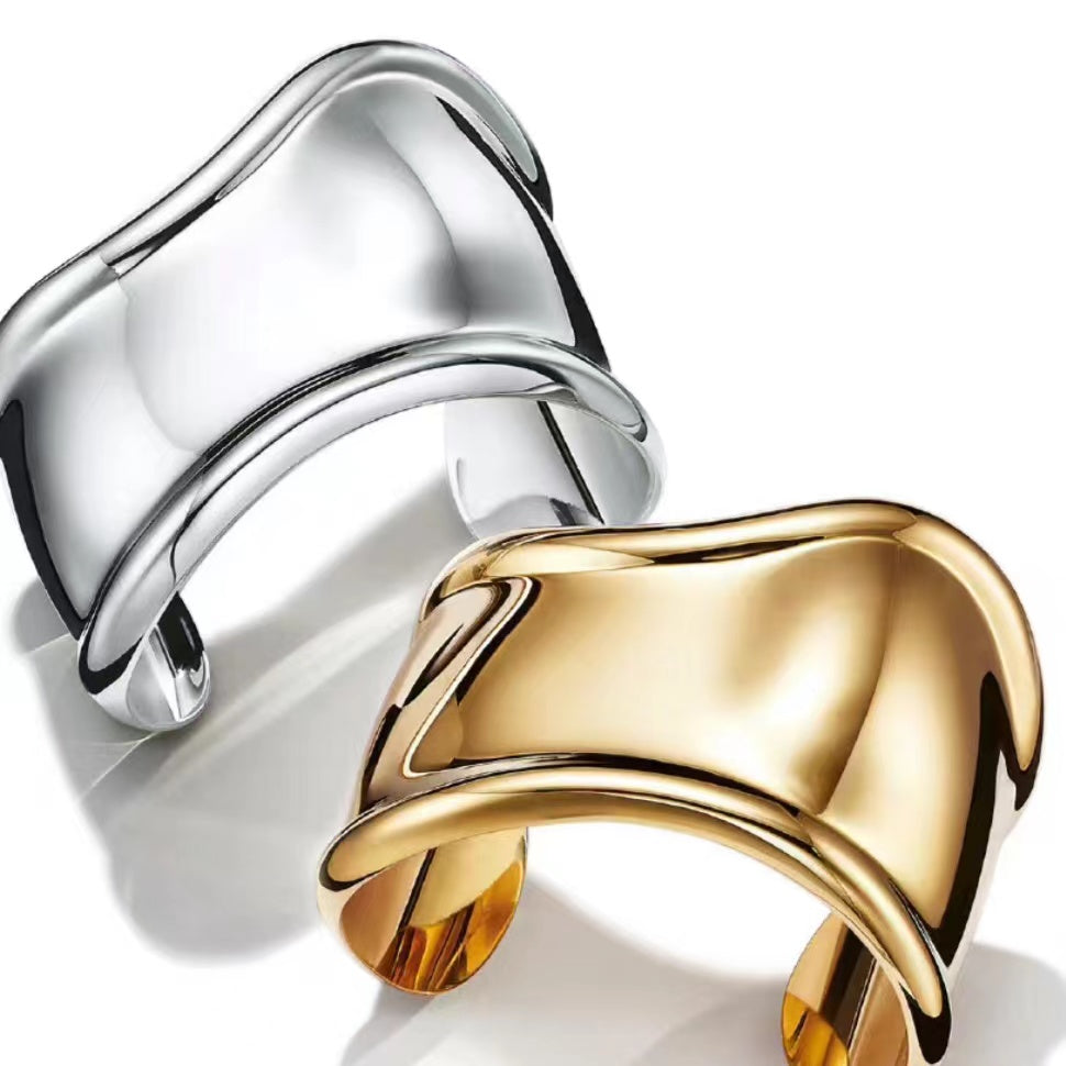 Pnstime Elsa Peretti Small Bone Cuff Bracelet - Image 8