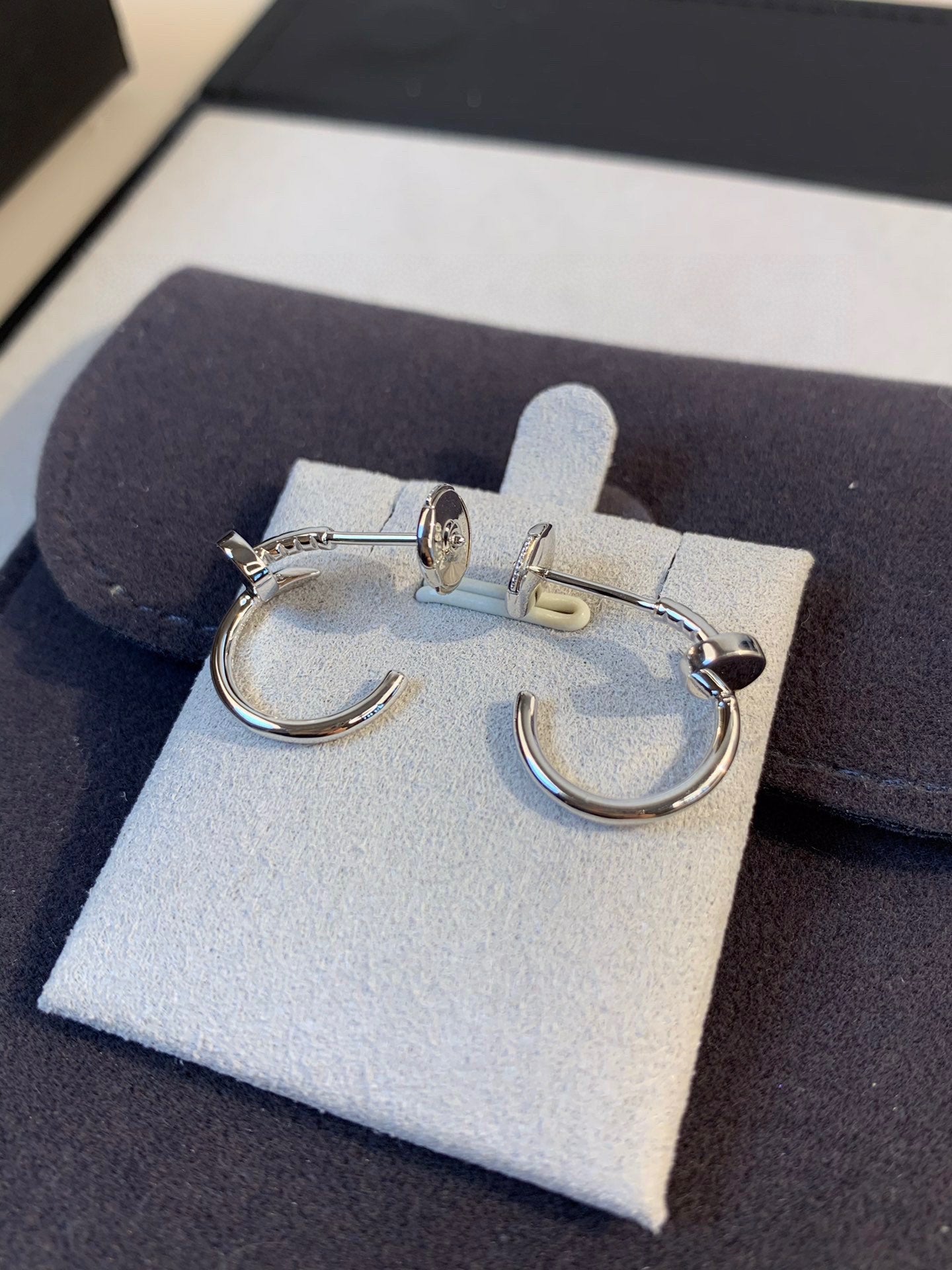 Pnstime Juste Un Clou Small Earrings Couple Women - Image 16