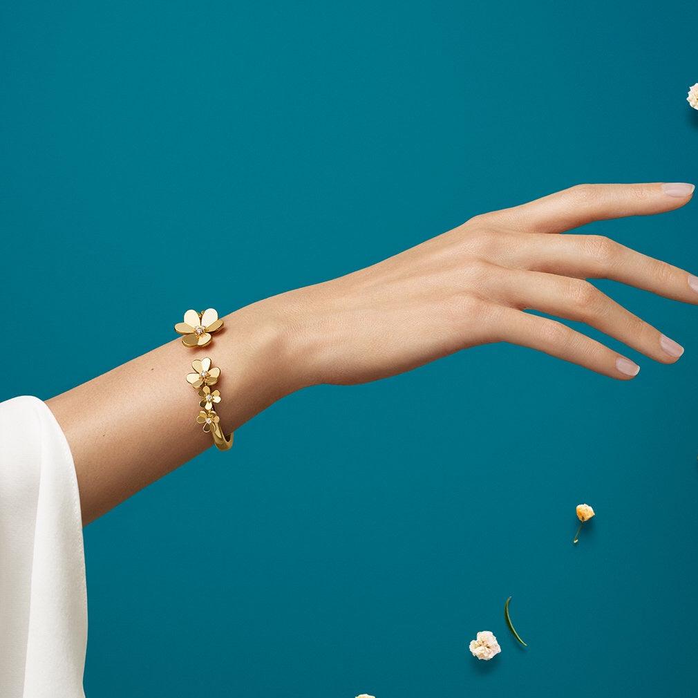 Pnstime Frivole Seven Flowers Bracelet Elegant Women - Image 8