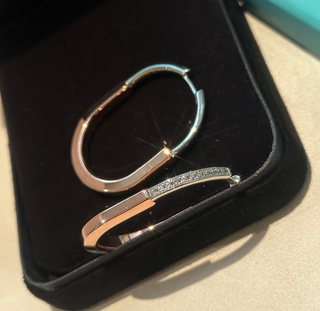 Pnstime T Lock Diamond Earrings - Image 6