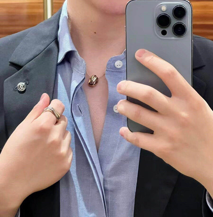 Pnstime Trinity Cushion Necklace - Image 5