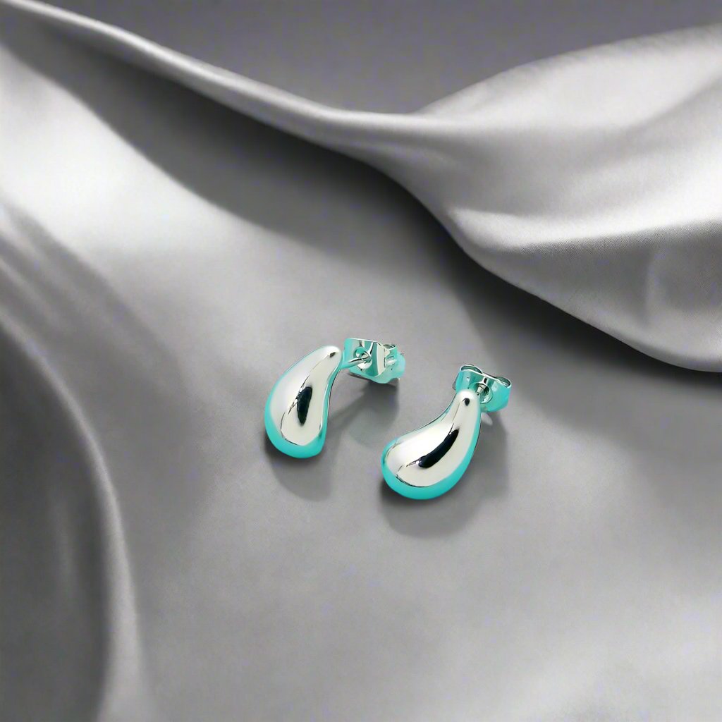 Pnstime T Horn Earrings - Image 3