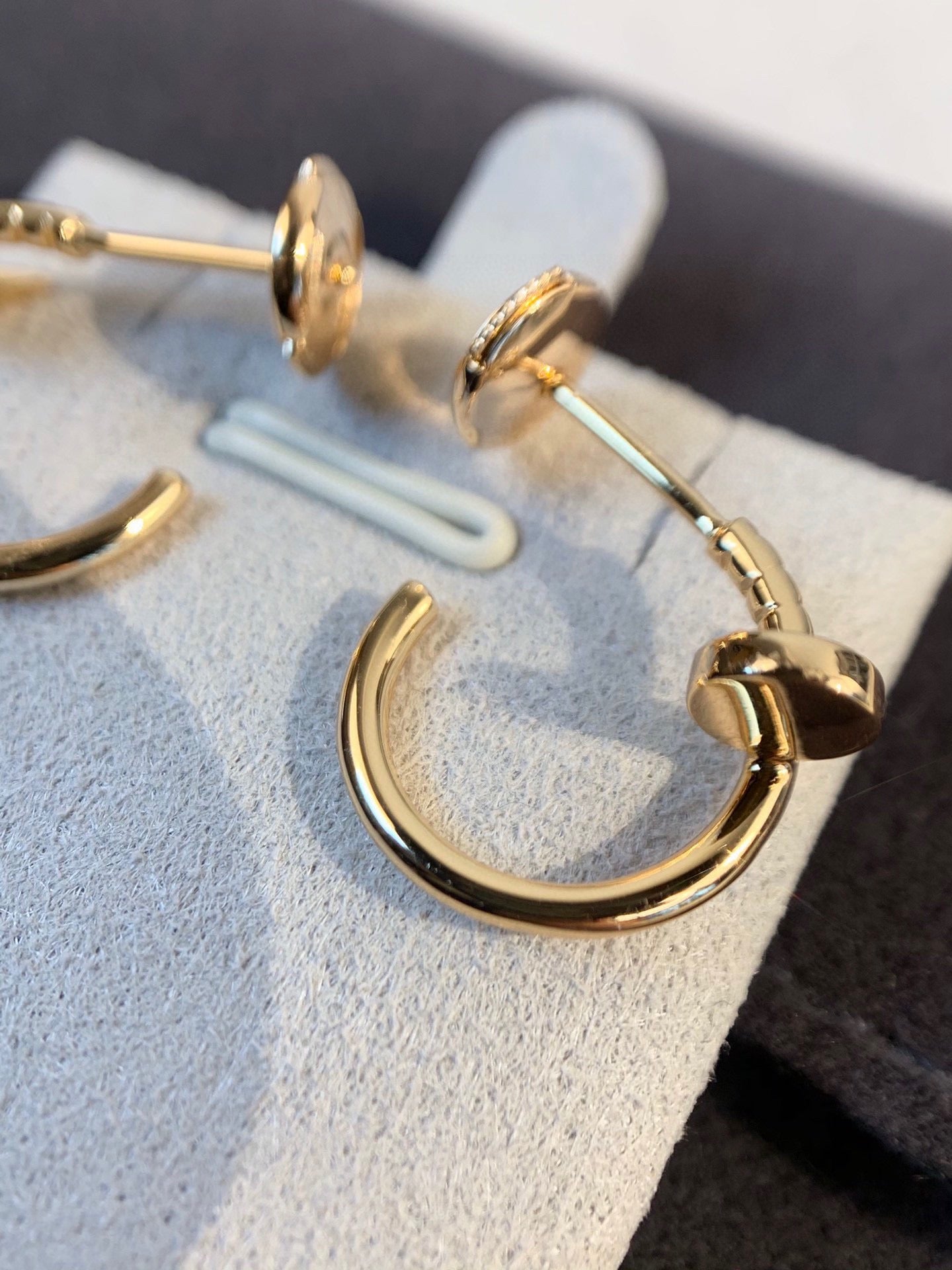 Pnstime Juste Un Clou Small Earrings Couple Women - Image 9