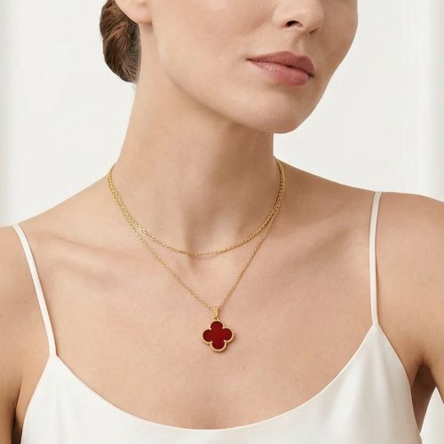 Magic Alhambra One Motif Carnelian Clover Necklace