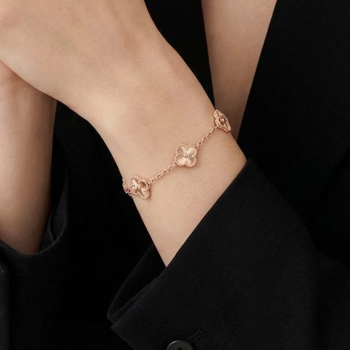 Sweet Alhambra Six Motifs Bracelet