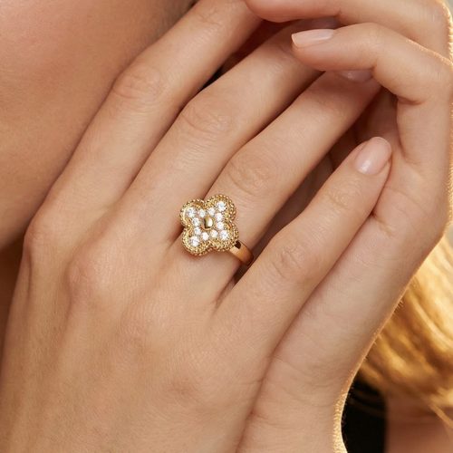 Vintage Alhambra Ring